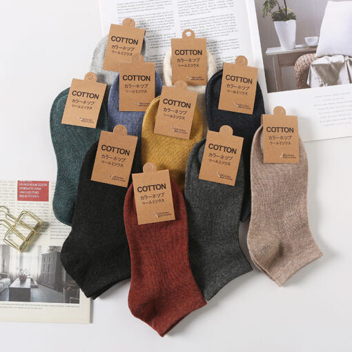 One piece dropshipping men's pure color cotton ankle socks short socks Casual Male socks anti-slip cotton Zhuji socks wholesale